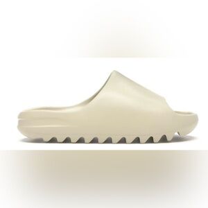 Adidas Men’s Yeezy Slide Shoe in Bone